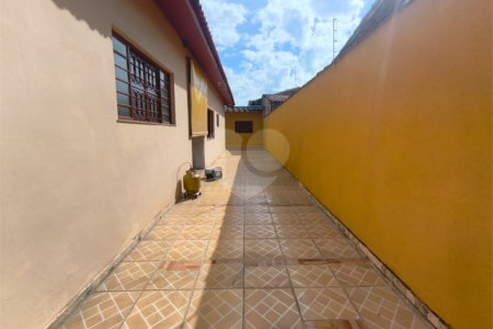 Casa à venda com 3 quartos, sendo 1 suíte,  em Vila Nova Itapetininga, Itapetininga, SP
