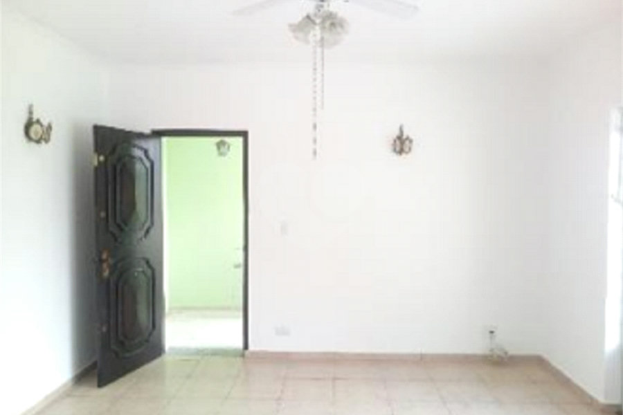 Casa à venda com 3 quartos, sendo 1 suíte, em Tremembé, São Paulo, SP