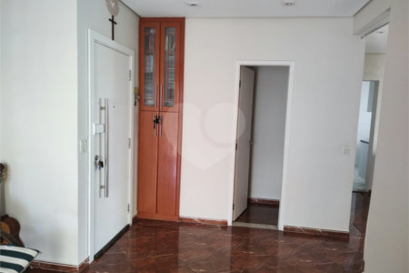 Apartamento à venda com 4 quartos, sendo 2 suítes, em Alto de Pinheiros, São Paulo, SP