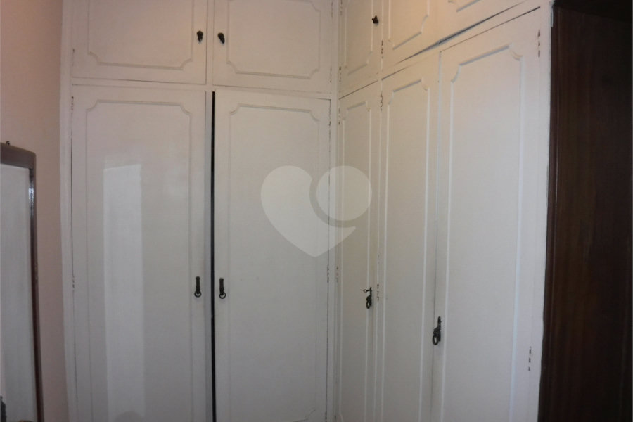 Apartamento à venda com 2 quartos, sendo 1 suíte, em Boqueirão, Santos, SP