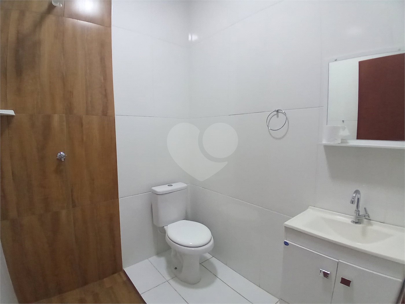 Chácara à venda ou para alugar com 2 quartos, sendo 1 suíte,  em Mato Seco, Itapetininga, SP
