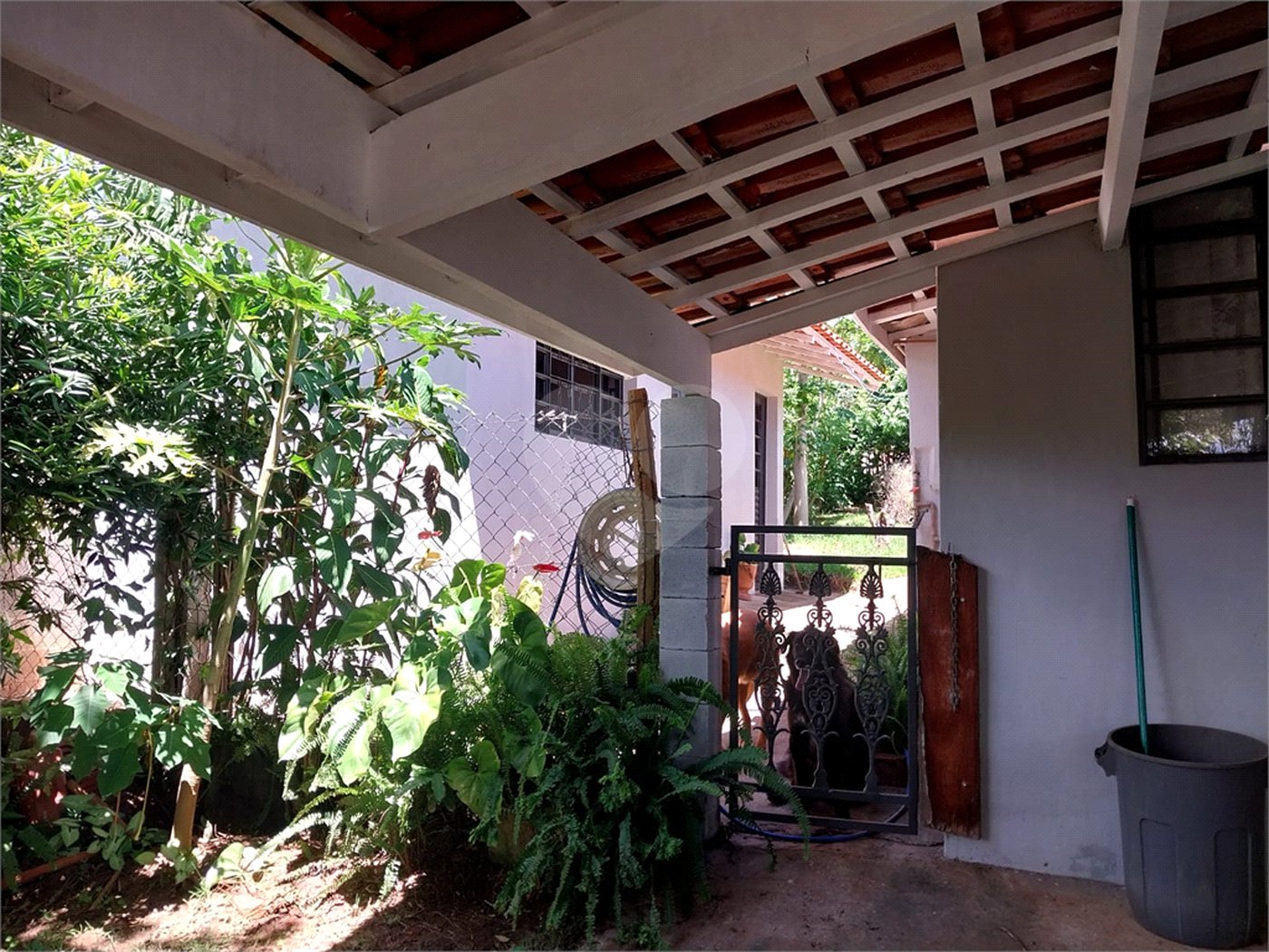 Chácara à venda com 3 quartos, sendo 1 suíte, em Barreirinho, Araçoiaba da Serra, SP