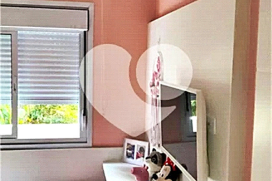 Casa à venda com 4 quartos, sendo 2 suítes, no condomínio Campos de Mairiporã Gleba 1, Mairiporã - SP