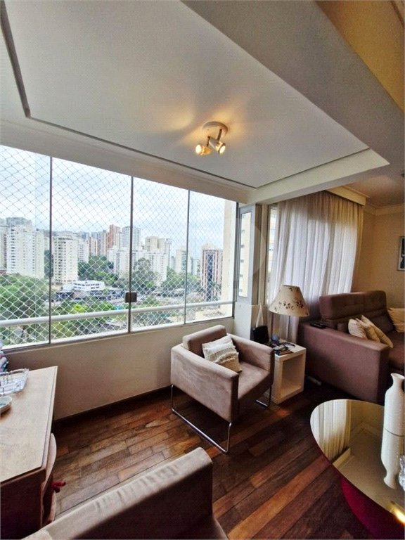 Apartamento à venda com 3 quartos, sendo 1 suíte, em Vila Suzana, São Paulo, SP