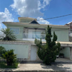 Casa à venda com 5 quartos, sendo 1 suíte, no condomínio Residencial Green Ville, Rio de Janeiro - RJ
