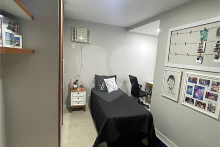 Casa Térrea à venda com 3 quartos, sendo 2 suítes, em Campo Grande, Rio de Janeiro, RJ