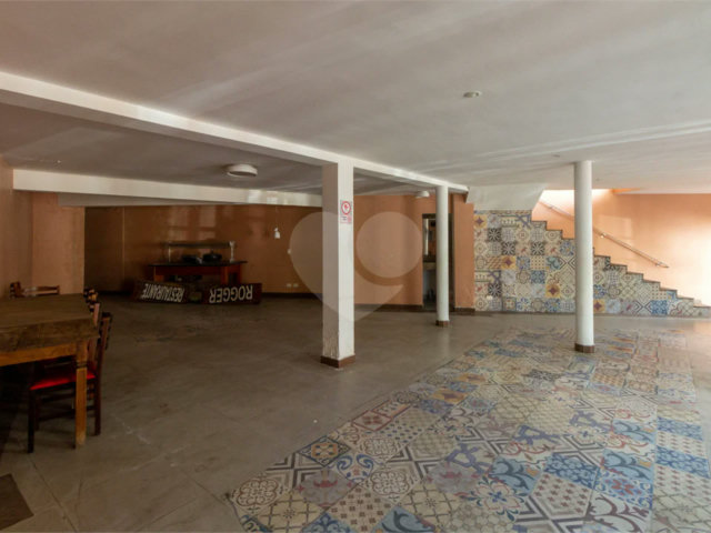 Sobrado à venda ou para alugar com 1 quarto em Santo Amaro, São Paulo, SP