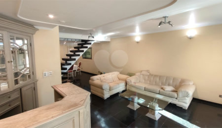 Sobrado à venda com 3 quartos, sendo 1 suíte,  em Jardim São Paulo(zona Norte), São Paulo, SP