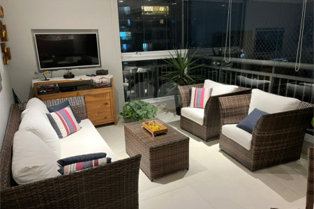 Apartamento à venda com 3 suítes em Vila Andrade, São Paulo, SP