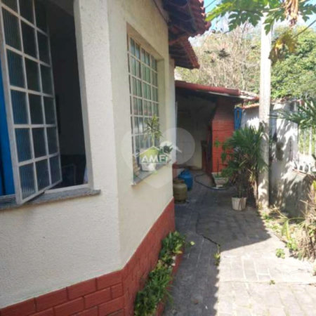 Casa à venda com 2 quartos, sendo 1 suíte, no condomínio River Plate, Rio de Janeiro - RJ