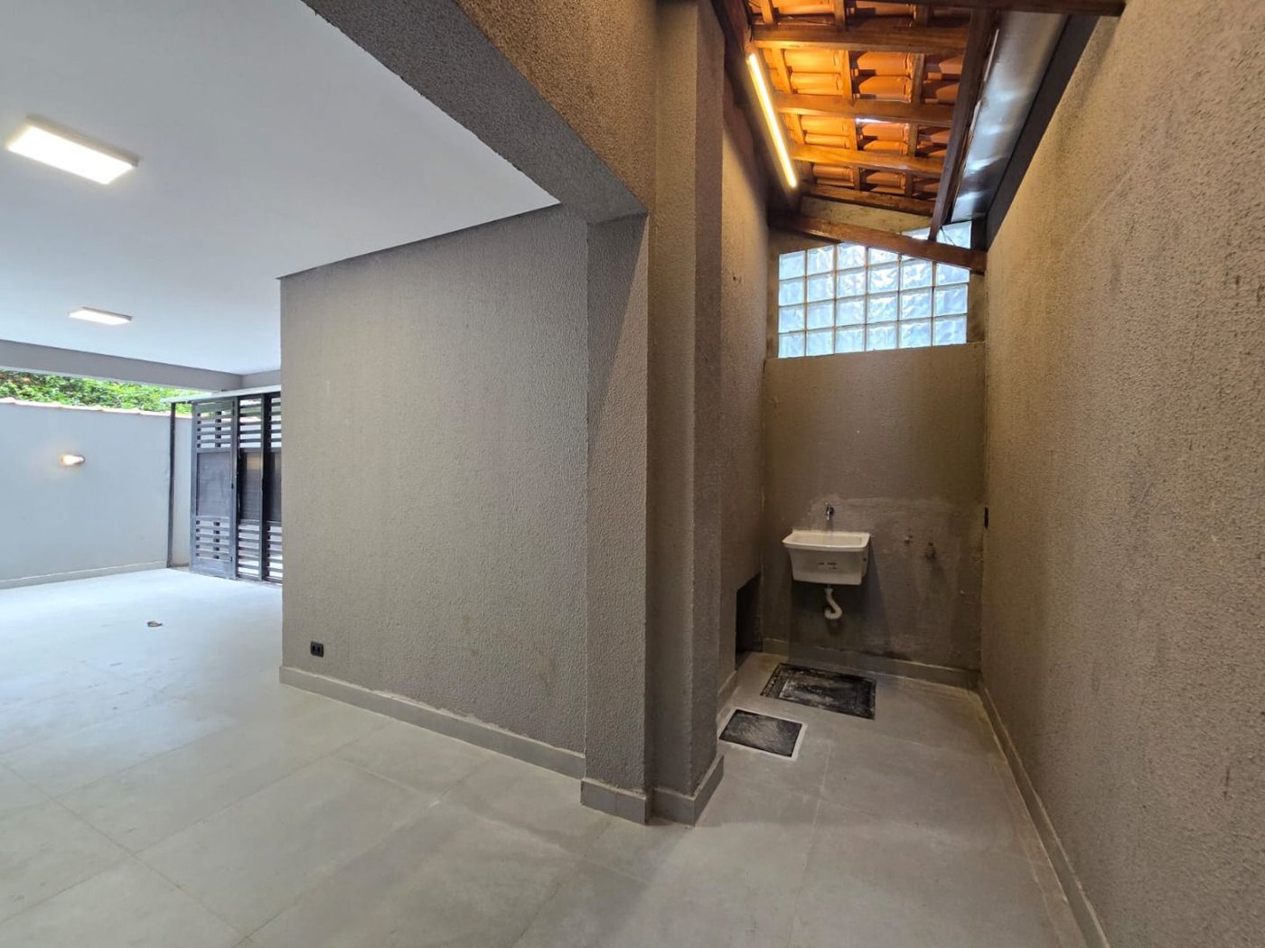 Casa com 2 dormitórios à venda, 89 m² por R$ 700.000,00 - Marapé - Santos/SP