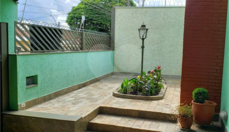 Casa à venda com 3 quartos, sendo 1 suíte,  em Jardim São Carlos, São Carlos, SP
