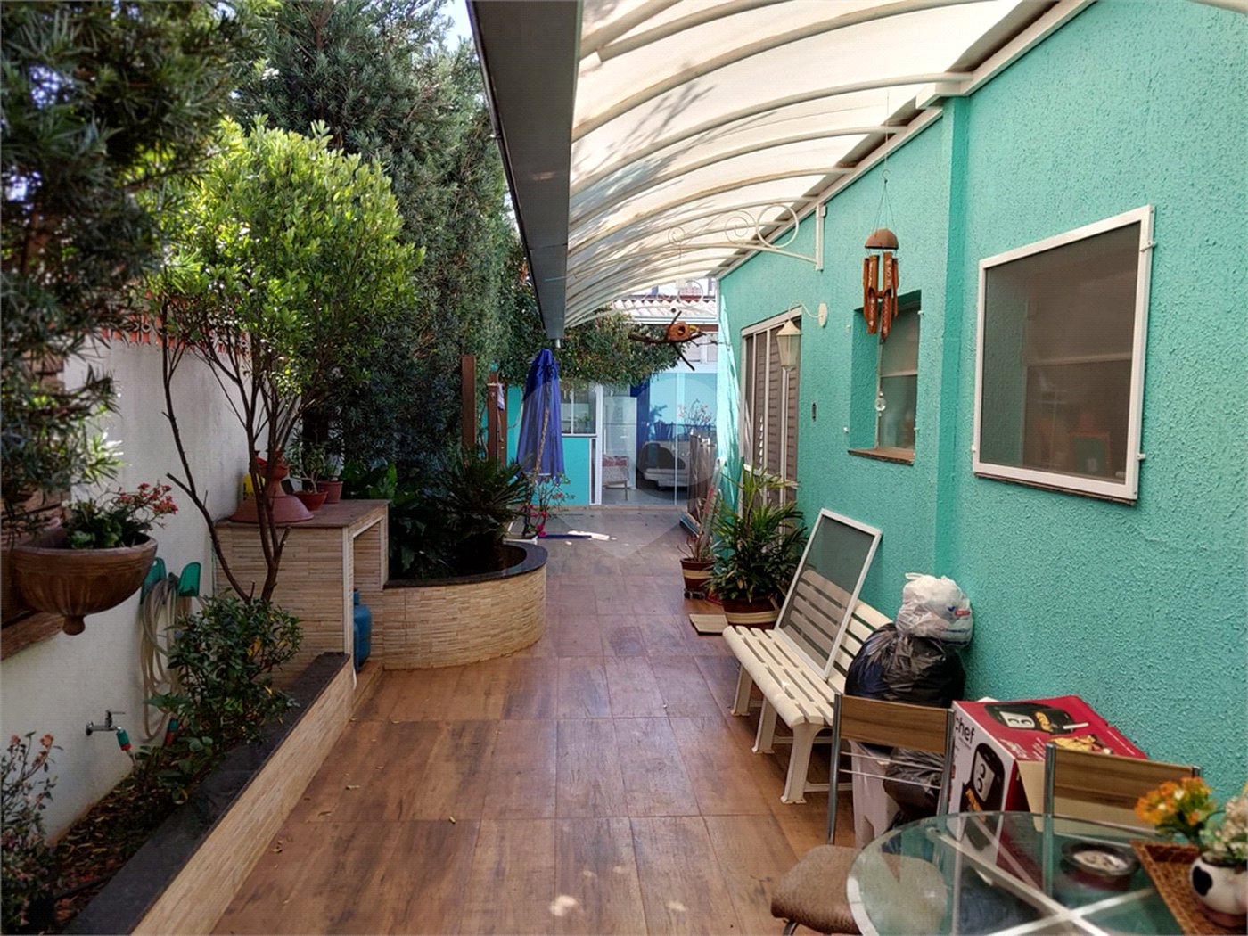 Casa residencial com ponto comercial a venda no Centro