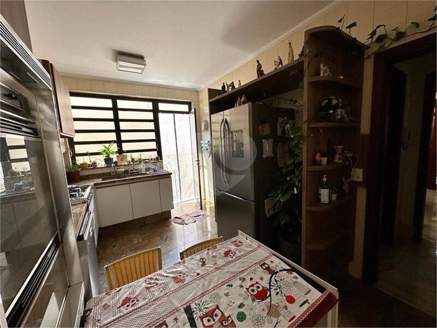 Sobrado com 5 dorm. sendo 2 suites