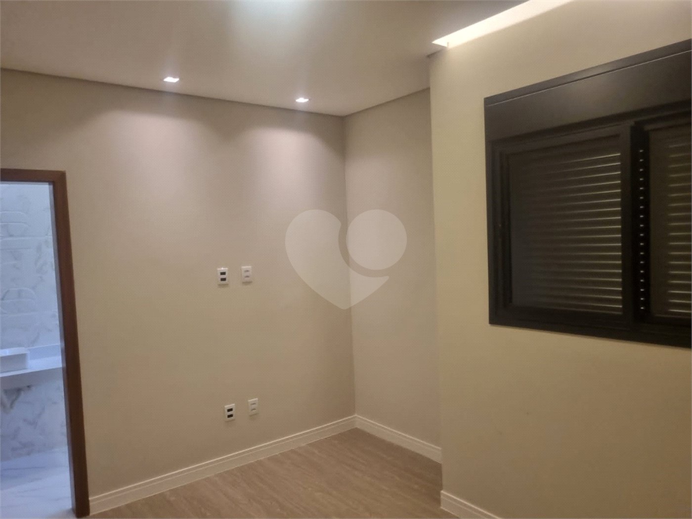 Casa à venda com 3 suítes no condomínio Mosaico Essence - Fase 2, Mogi das Cruzes - SP