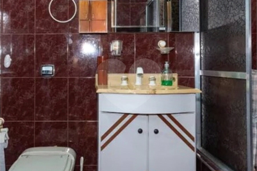 Sobrado à venda com 3 suítes em Mirandópolis, São Paulo, SP