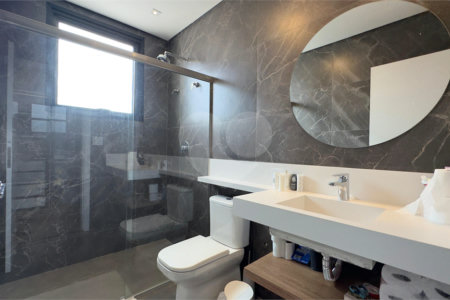Casa à venda com 4 suítes no condomínio Parque Residencial Kurumin, Itu - SP