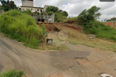 Terreno à venda em Jardim Maria Trindade, São Roque, SP
