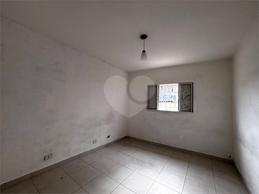 Sobrado à venda com 3 quartos em Vila Dom Pedro Ii, São Paulo, SP