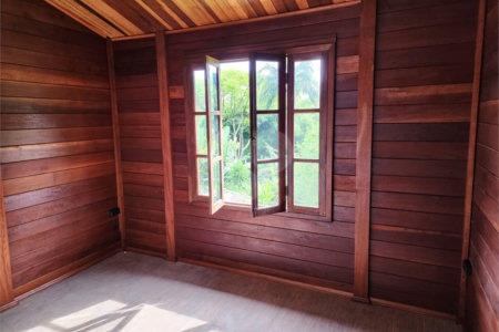 Casa à venda com 2 quartos, sendo 1 suíte, no condomínio Chácara Pedra Grande, Atibaia - SP