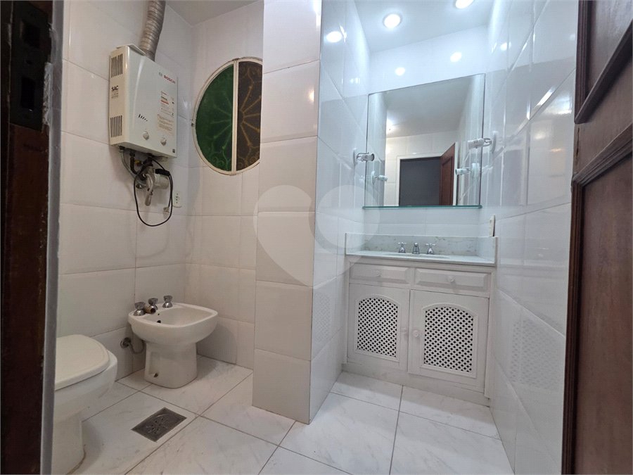 Cobertura à venda ou para alugar com 3 quartos, sendo 1 suíte, em Tijuca, Rio de Janeiro, RJ