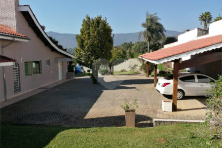 Casa à venda com 4 suítes em Jardim Residencial Santa Luiza, Atibaia, SP