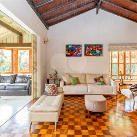 Casa à venda com 3 quartos, sendo 2 suítes,  em Alto da Boa Vista, São Paulo, SP