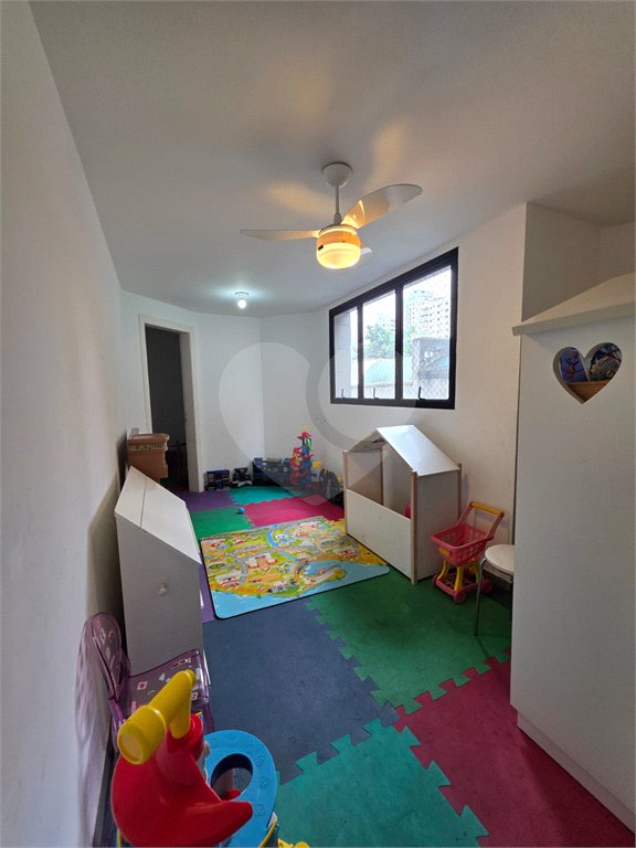 Apartamento à venda com 3 suítes em Vila Uberabinha, São Paulo, SP