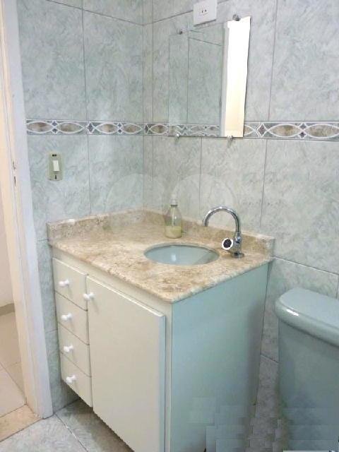 Sobrado à venda com 3 quartos, sendo 1 suíte, em Parque Continental II, Guarulhos, SP
