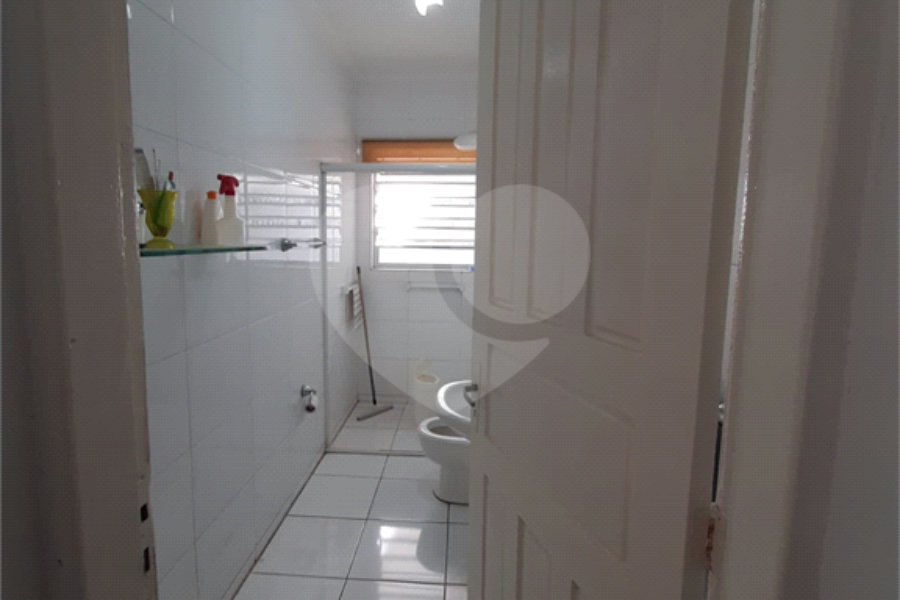 Sobrado à venda com 3 quartos em Tremembé, São Paulo, SP