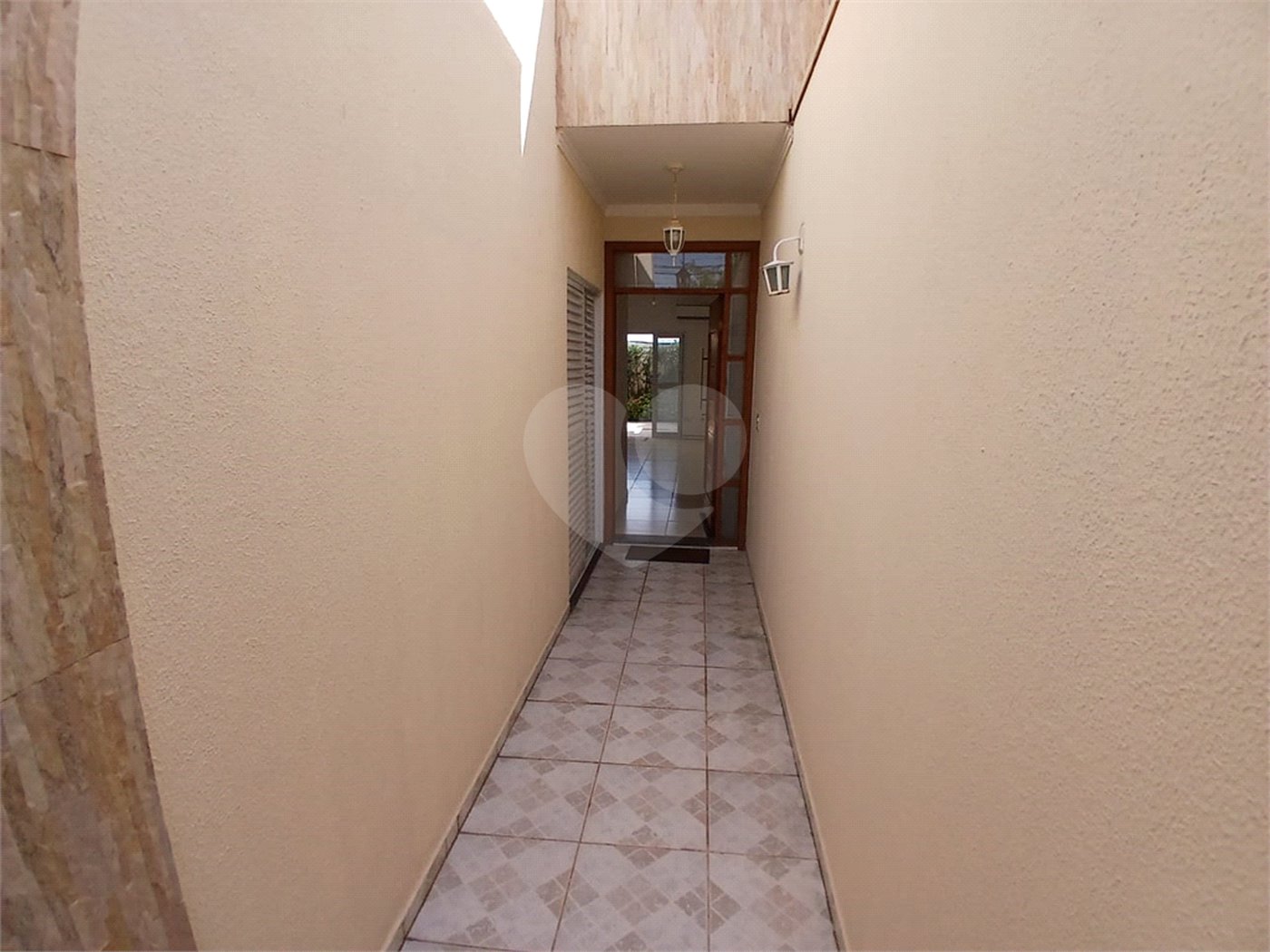 Casa à venda com 3 quartos, sendo 1 suíte, no condomínio Golden Park Residence II, Sorocaba - SP