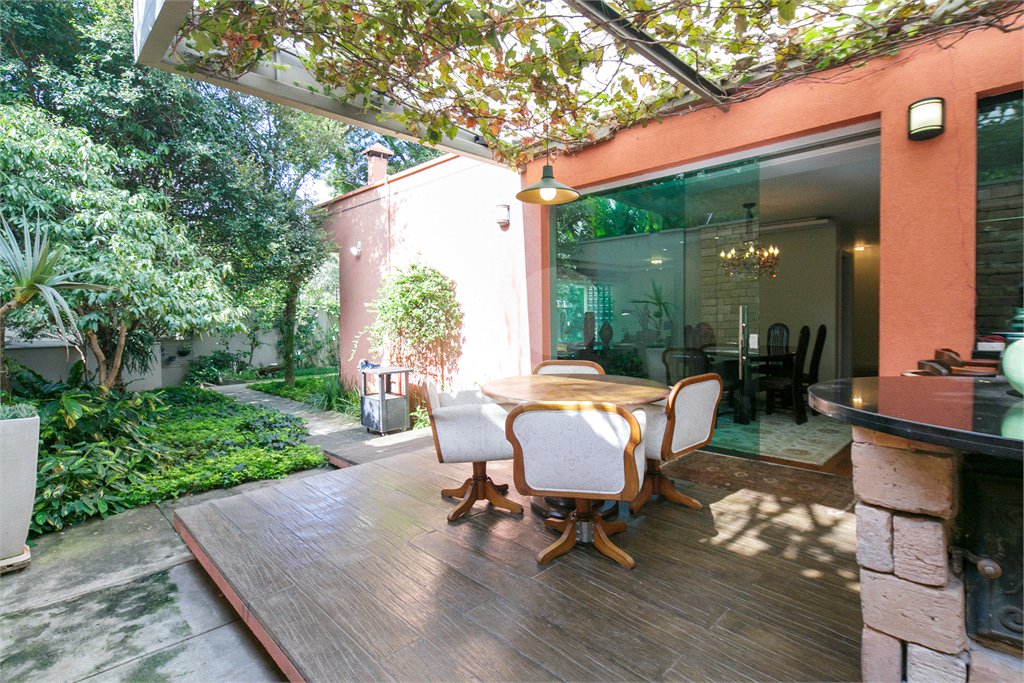 Casa Térrea à venda com 5 suítes em Alto da Boa Vista, São Paulo, SP