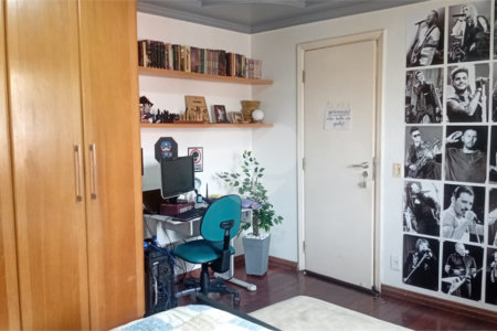 Casa à venda com 4 quartos, sendo 2 suítes, no condomínio Canamari, São Paulo - SP