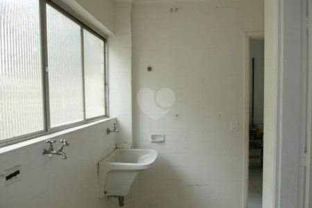 Apartamento à venda com 3 quartos, sendo 1 suíte, em Paraíso, São Paulo, SP