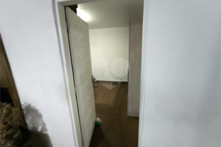 Casa à venda com 3 quartos, sendo 1 suíte, em Umarizal, São Paulo, SP