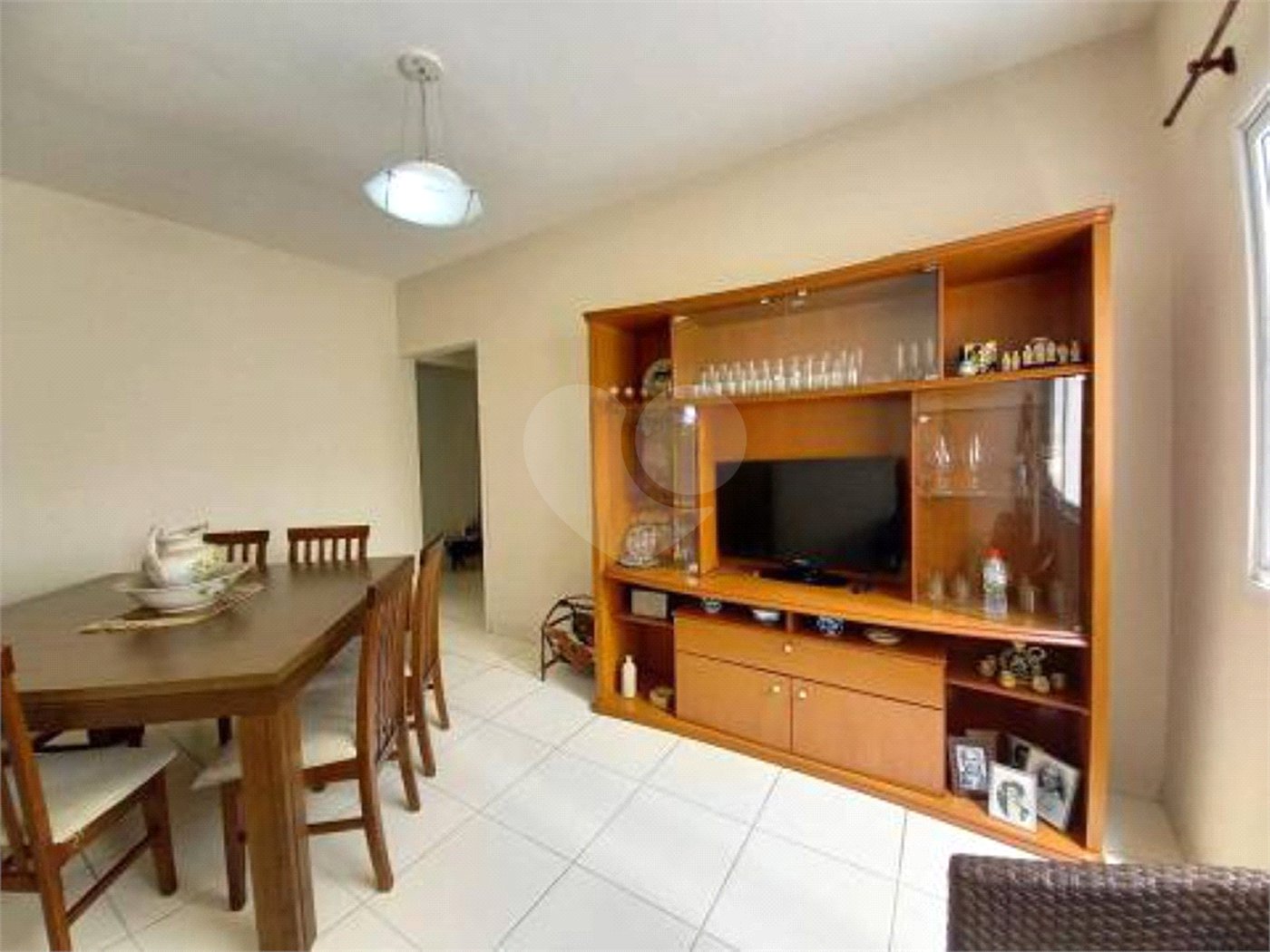 Apartamento à venda com 2 quartos no Centro, Vinhedo, SP