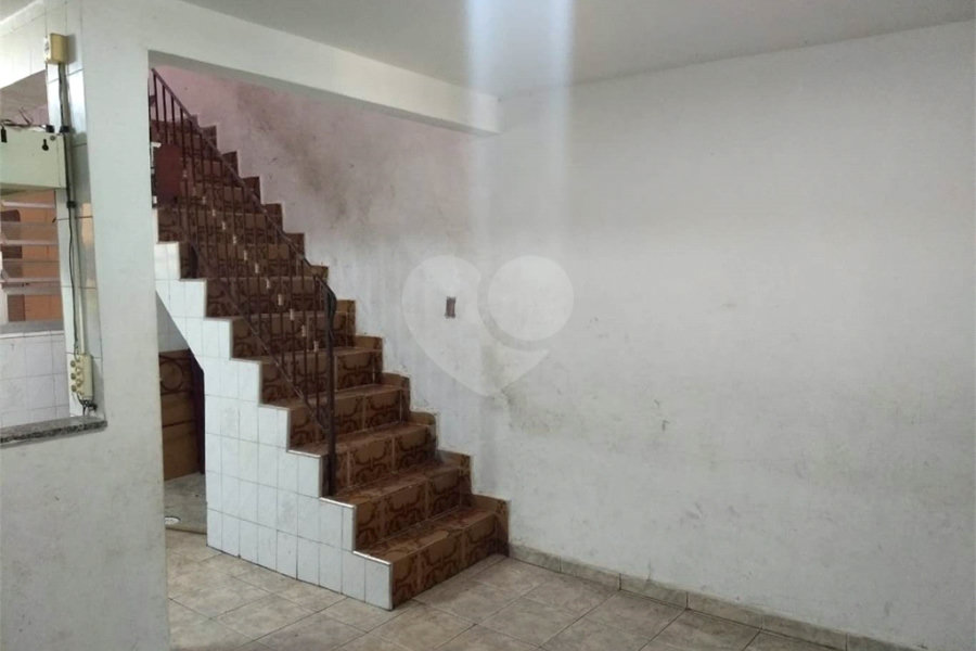 Sobrado à venda com 2 quartos em Tremembé, São Paulo, SP