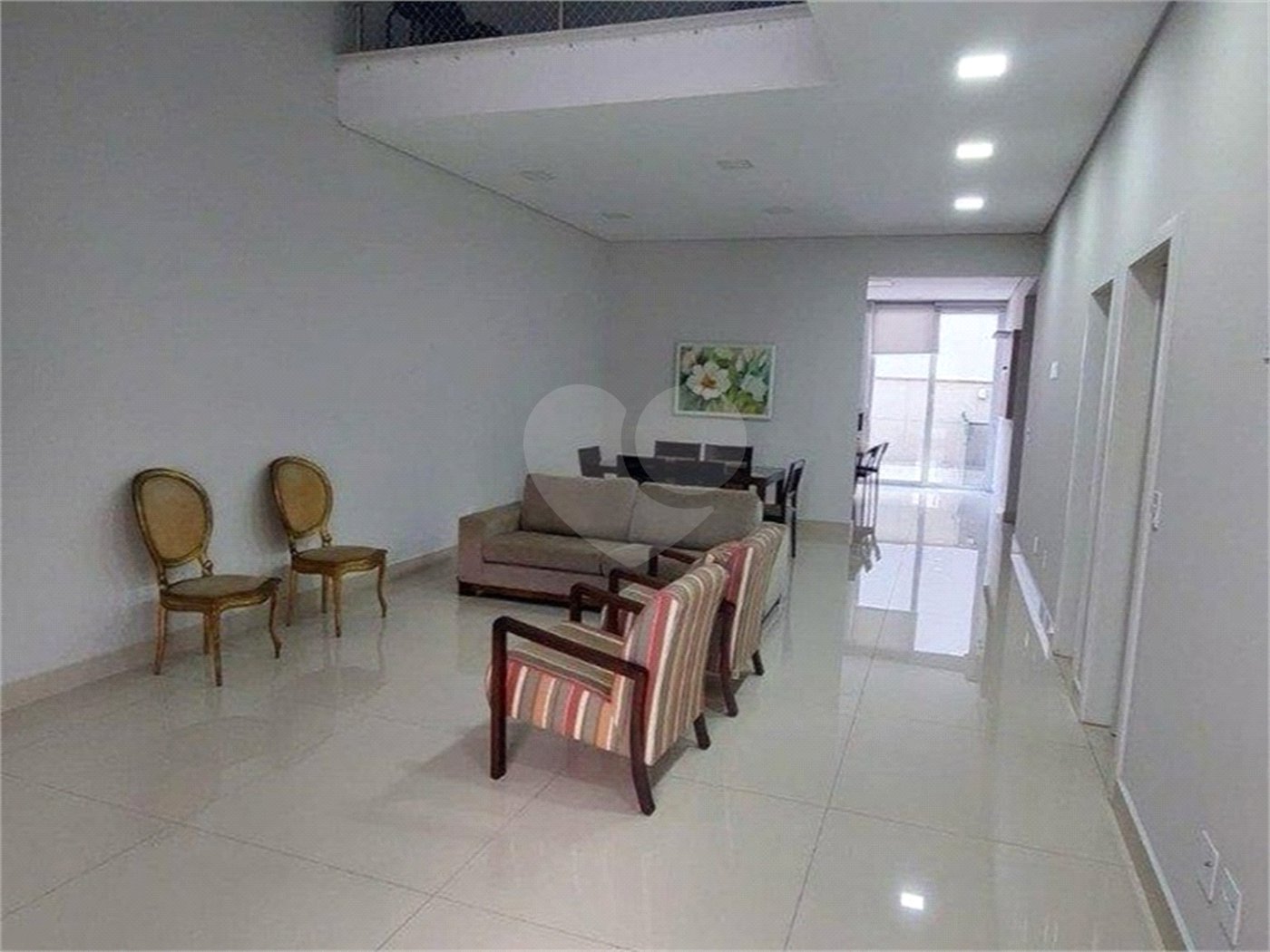 Casa à venda ou para alugar com 3 suítes no condomínio Mont Blanc, Sorocaba - SP