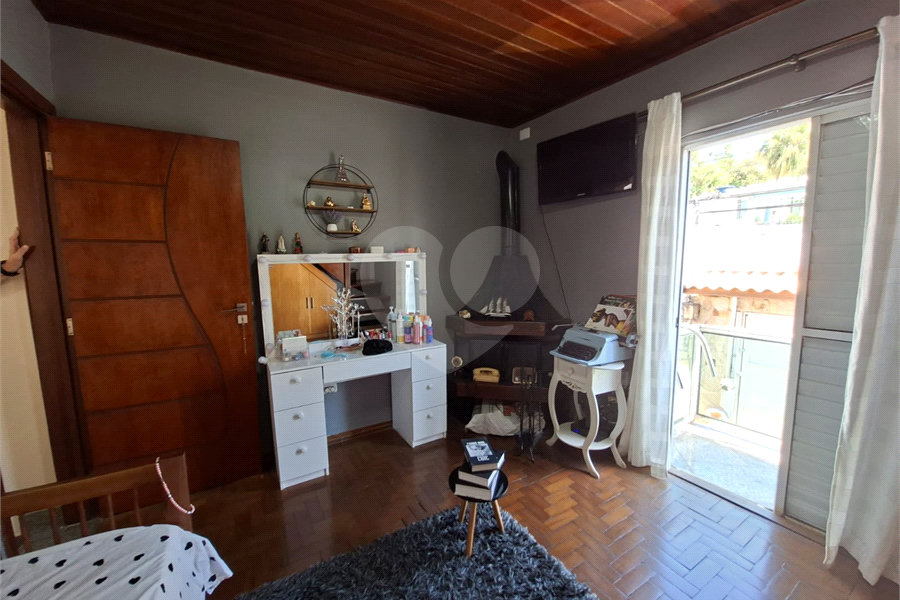 Sobrado à venda com 2 quartos, sendo 1 suíte, em Horto Florestal, São Paulo, SP