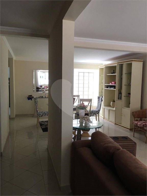 Sobrado à venda com 3 quartos, sendo 1 suíte, em Aclimação, São Paulo, SP