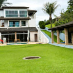 Casa à venda com 4 quartos, sendo 3 suítes, no condomínio Village da Serra, Araçoiaba da Serra - SP