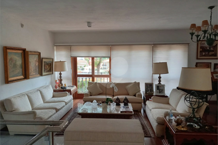 Casa à venda com 5 quartos, sendo 4 suítes,  em Santana, São Paulo, SP