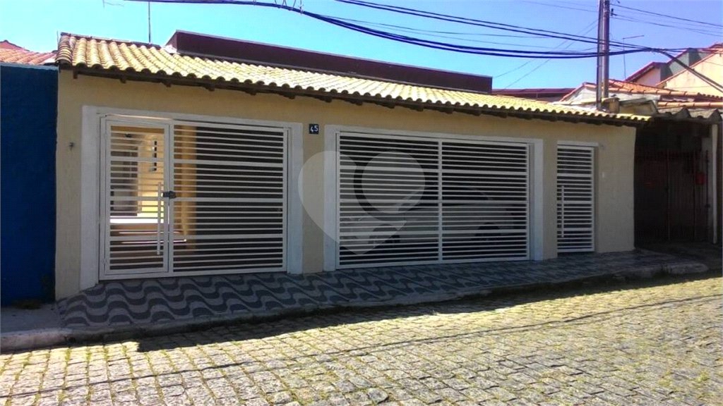 Casa à venda com 3 quartos, sendo 1 suíte, em Vila São Francisco, Suzano, SP