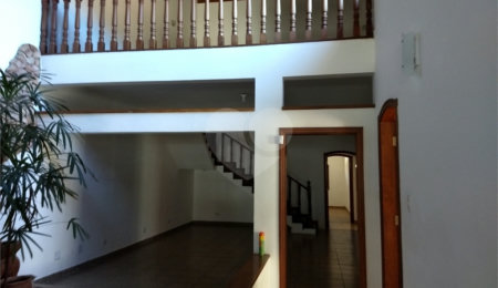 Sobrado à venda com 5 quartos, sendo 1 suíte,  em Vila Esperia Ou Giglio, Atibaia, SP