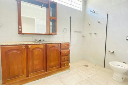 Casa à venda com 3 quartos, sendo 1 suíte, em Vila Carvalho, Sorocaba, SP