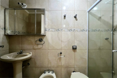 Apartamento à venda com 3 quartos, sendo 1 suíte, em Pinheiros, São Paulo, SP
