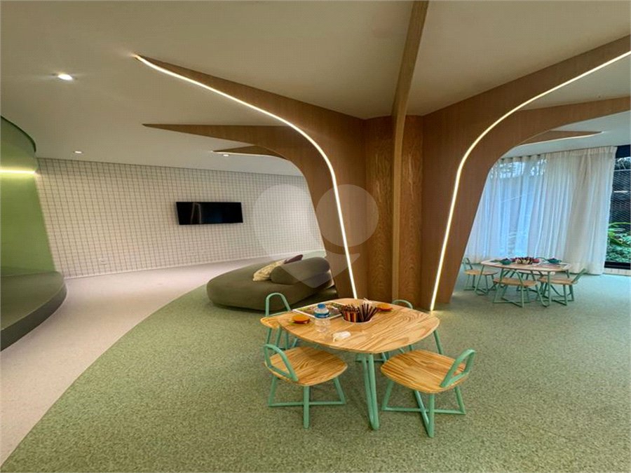 Apartamento à venda com 3 suítes em Vila Clementino, São Paulo, SP