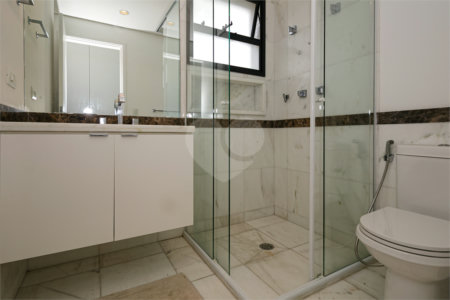 Apartamento à venda com 3 suítes em Alto da Boa Vista, São Paulo, SP
