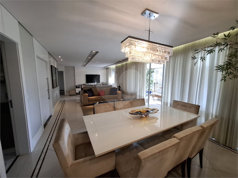 Apartamento à venda com 3 suítes em Santana, São Paulo, SP