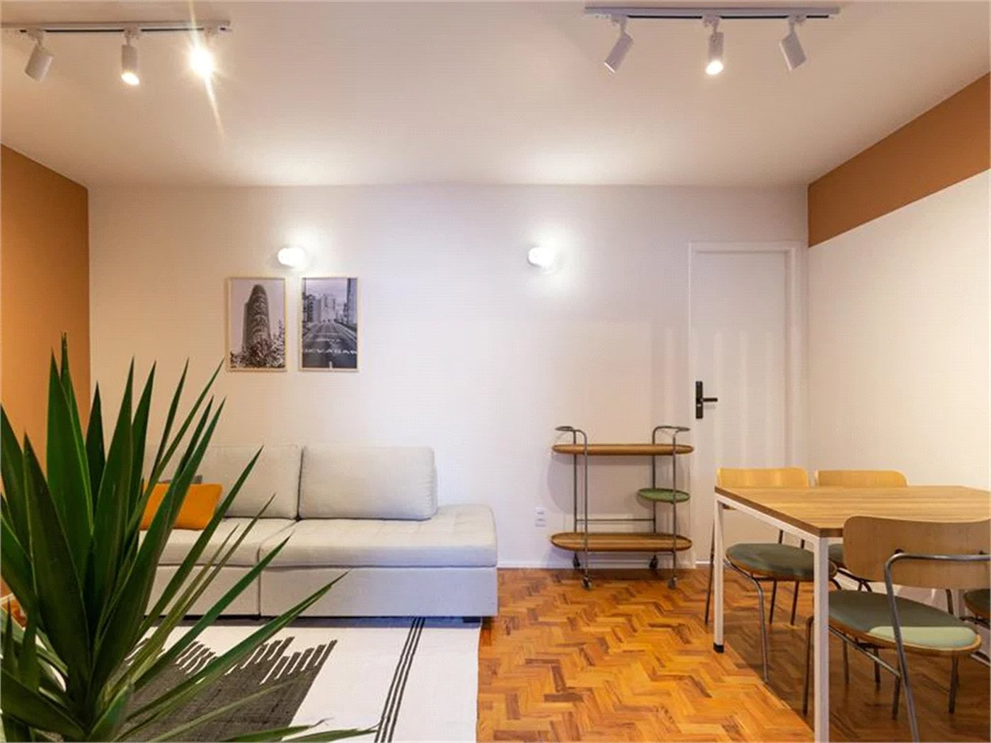 Apartamento à venda com 4 quartos, sendo 2 suítes, em Pinheiros, São Paulo, SP
